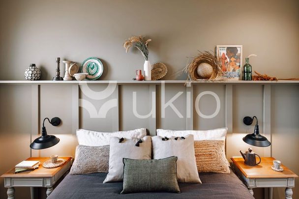 Barcelona Capital, Catalonia 08007 - Photo 1