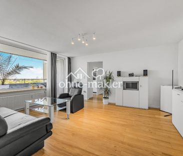 Sanierter Wohntraum: Panorama über See, Stadt und Alpen im 8.OG - Foto 1