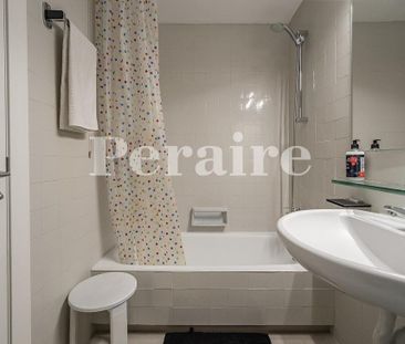 Barcelona, Catalonia 08022 - Photo 3