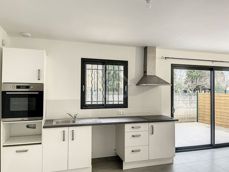 Villa T3 sur Berre L'étang avec Jardin, - Photo 4
