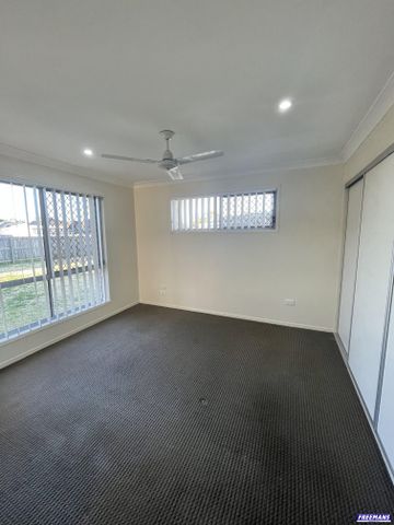 Lovely 4 Bedroom Family Home - Photo 4