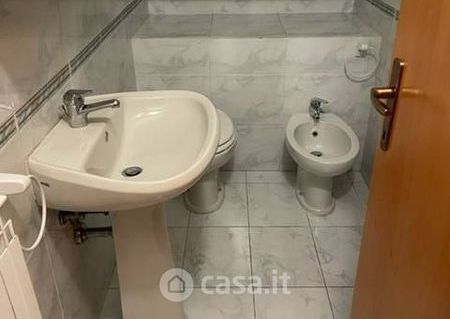 Appartamento in Affitto in zona Marina di Massa a Massa