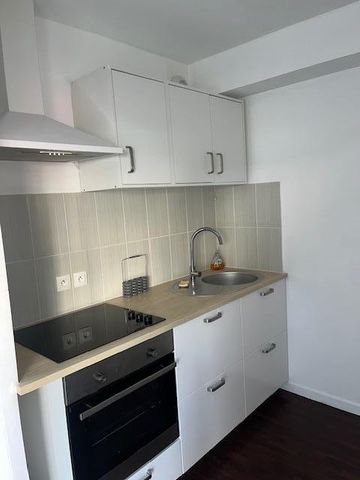 Location Appartement 2 pièces 44m² DOUAI 59500 - Photo 4