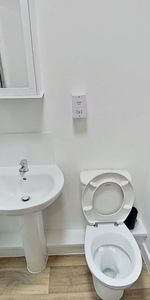 1256-1258 Pershore Road Birmingham - Photo 3