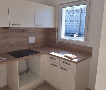 T4 NEUF AVEC LOGGIA + PARKINGS - Photo 3