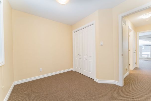 For Lease - 37 Silver Street Unit# 16, Huntsville, Ontario - Photo 1