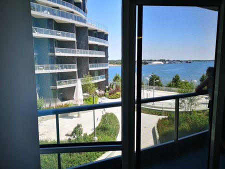 For Lease - 1 Edgewater Drive Unit# 407, Toronto, Ontario - Photo 3