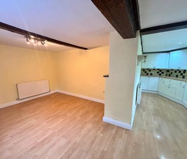 Winsford, Darnhall - Photo 2