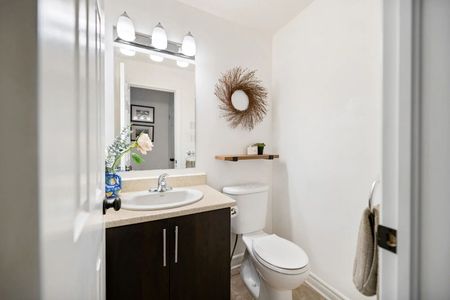 For Lease - 254 Titanium Private Unit# A, Orleans - Convent Glen and Area, Ontario - Photo 2