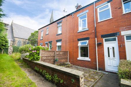 3 bedroom terraced house to rent - Photo 5