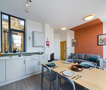 1 bedroom in a house share to rent - Photo 3