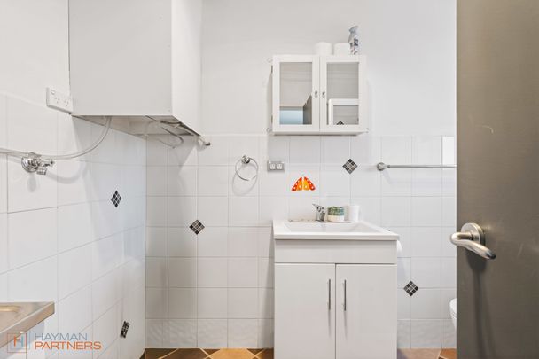 9/8 Davison Street, Crestwood NSW 2620 - Apartment For Rent | Domain - Photo 1