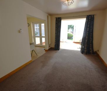 2 bedroom detached house to rent - Photo 4