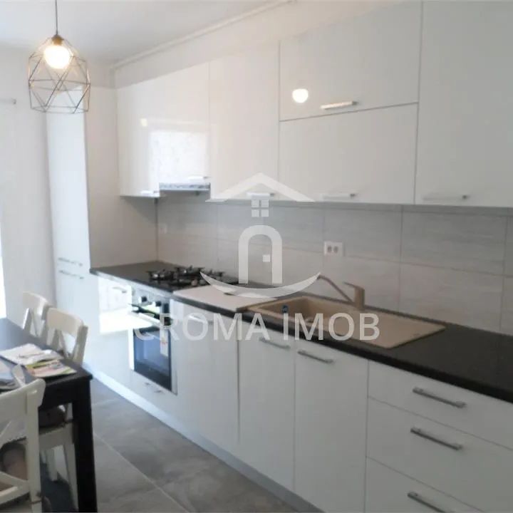 CromaImob Inchiriere apartament 3 camere, bloc nou,zona Nord MRS - Fotografie 1