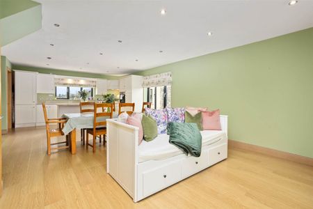 Sunnymeade Lodge, Rathmore, Clane, County Kildare - Photo 3