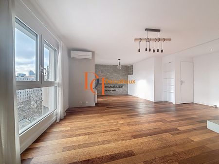 Location Appartement 3 pièces 83m² VILLEURBANNE 69100 - Photo 3