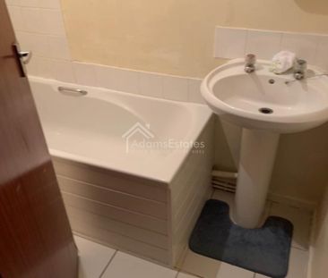 Price £600 pcm - Available Now - Unfurnished - Photo 1