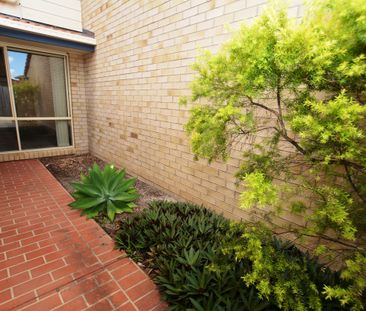 2 Bedroom Townhouse in Gated Complex - Photo 5