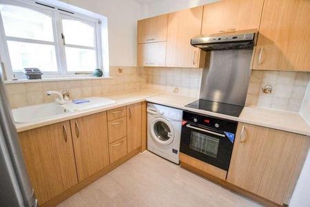 Tudor Court, Crewys Road, London, NW2 - Photo 3