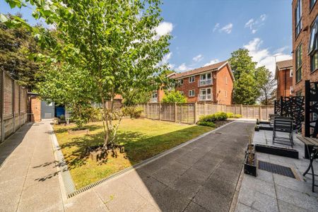 Studio to rent - Photo 5