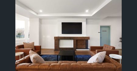 Furnished Studio Apartment - Photo 3