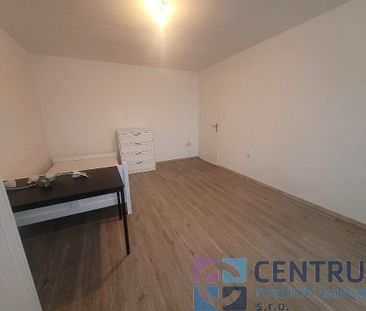 Pronájem bytu 1+1 35 m² - Photo 2