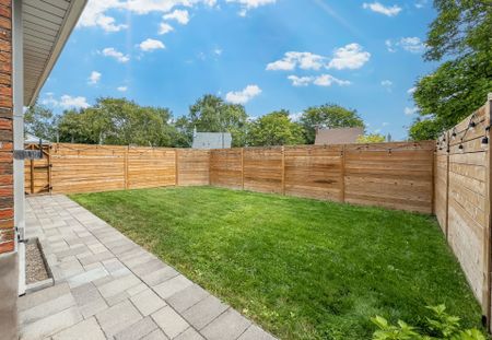 For Lease - 52 Ivorwood Crescent Unit# Basement, Toronto, Ontario - Photo 2