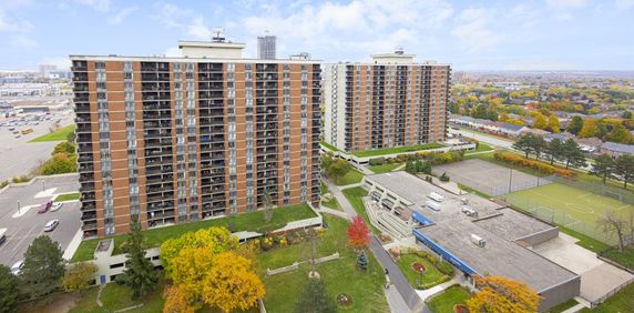 Brampton Towers - Photo 2