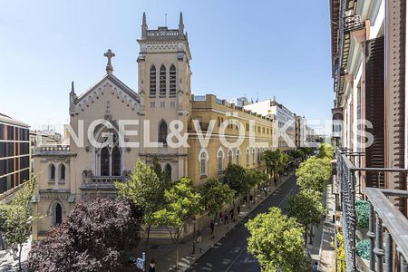 Madrid, Community of Madrid 28004 - Photo 2