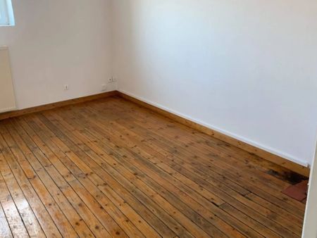 Location Appartement 2 pièces 46 m2 à Saint-Quentin - Photo 3