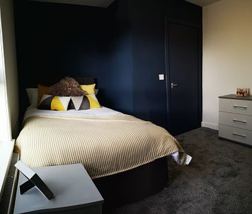 Lovely 4 En-suite Rooms - Photo 2