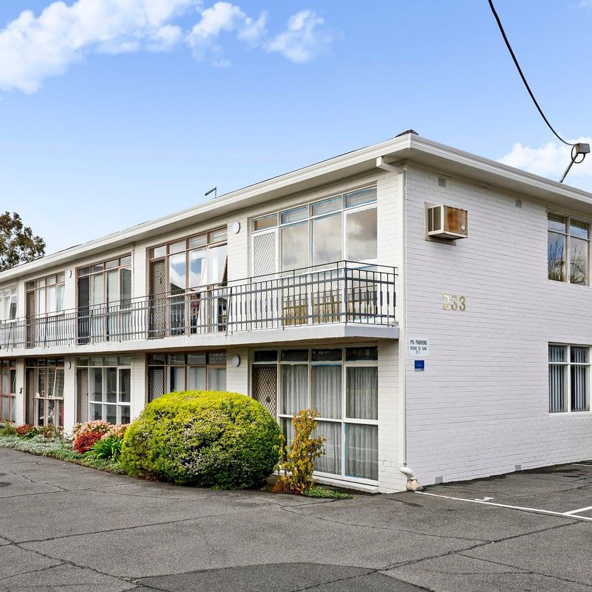 3/233 Station Street, Fairfield VIC 3078 - Photo 1