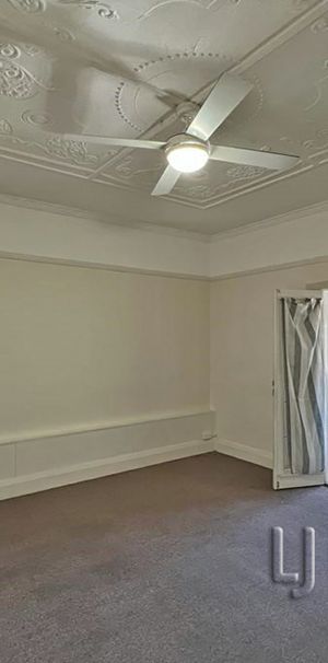 Convenient Location - Photo 1