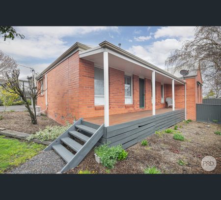 3/412 Cobden Street, Mount Pleasant, Vic 3350 - Photo 2