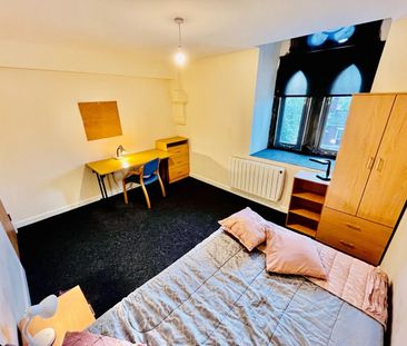 8 Bed Flat, Hanover Street, S3 - Photo 5