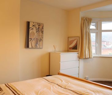 Falmouth Road - Photo 5