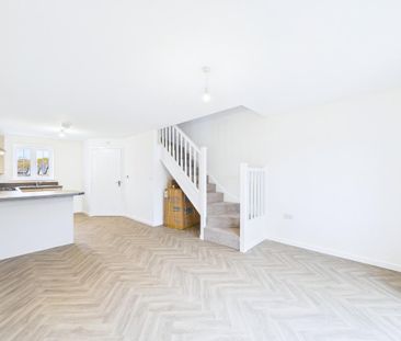 2 bedroom semi-detached house to rent - Photo 1