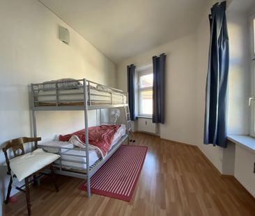 Sehr großzügige 3-Zimmer-Wohnung gegenüber der Kunstuniversität in ... - Foto 6