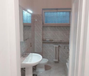 Appartamento con contratto transitorio - Photo 1