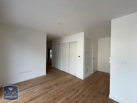 Appartement à louer 3 pièces 69.71m² - Photo 3