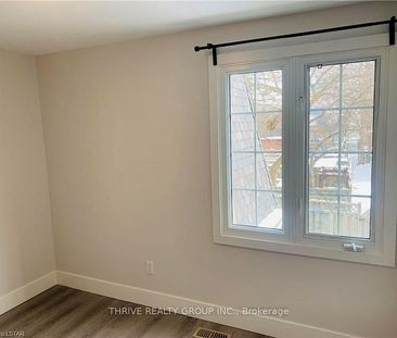 For Lease - 8 Homestead Crescent, London North, Ontario - Photo 6