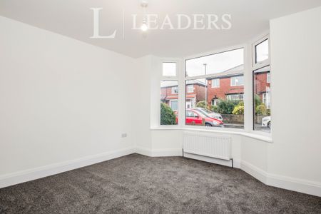 3 bedroom house to rent Wordsworth Avenue, Droylsden, Manchester, Greater Manchester, M43 - Photo 3