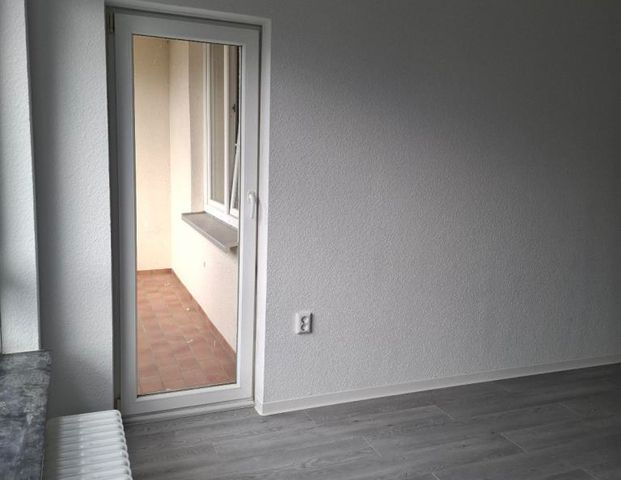 Charmante 3 Zimmer Wohnung mit neu saniertem Bad - Photo 1