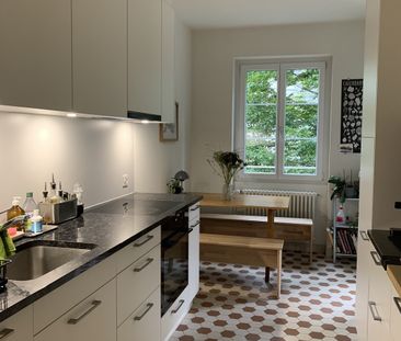 APPARTEMENT 2 PIÈCES À BÂLE - ISELIN, MEUBLÉ, TEMPORAIRE - Photo 2