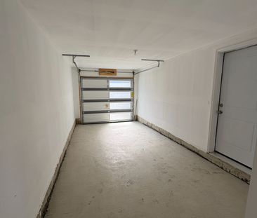 For Lease - 474 Provident Way Unit# 11, Hamilton, Ontario - Photo 5