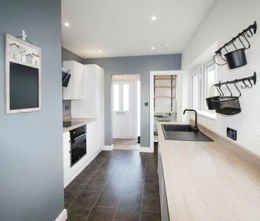 2 bedroom bungalow to rent - Photo 1