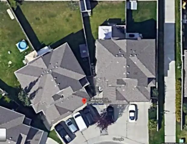 A well maintained 4 bedroom + 3.5 bathroom in Terwillegar | 9430 Stein Way Northwest, Edmonton - Photo 1