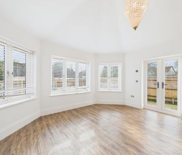 3 bedroom detached house to rent - Photo 4