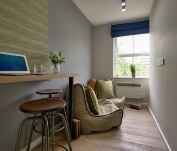 1 bedroom in a flat share to rent - Photo 5