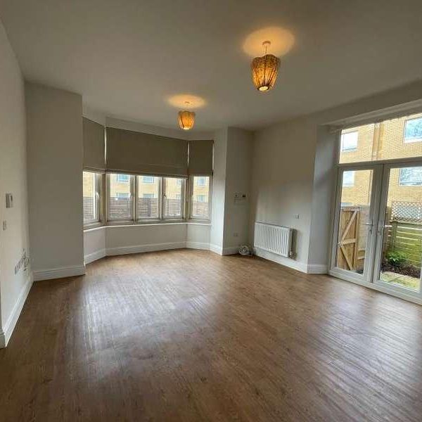 The Chestnuts, Spring Street, OX7 - Photo 1